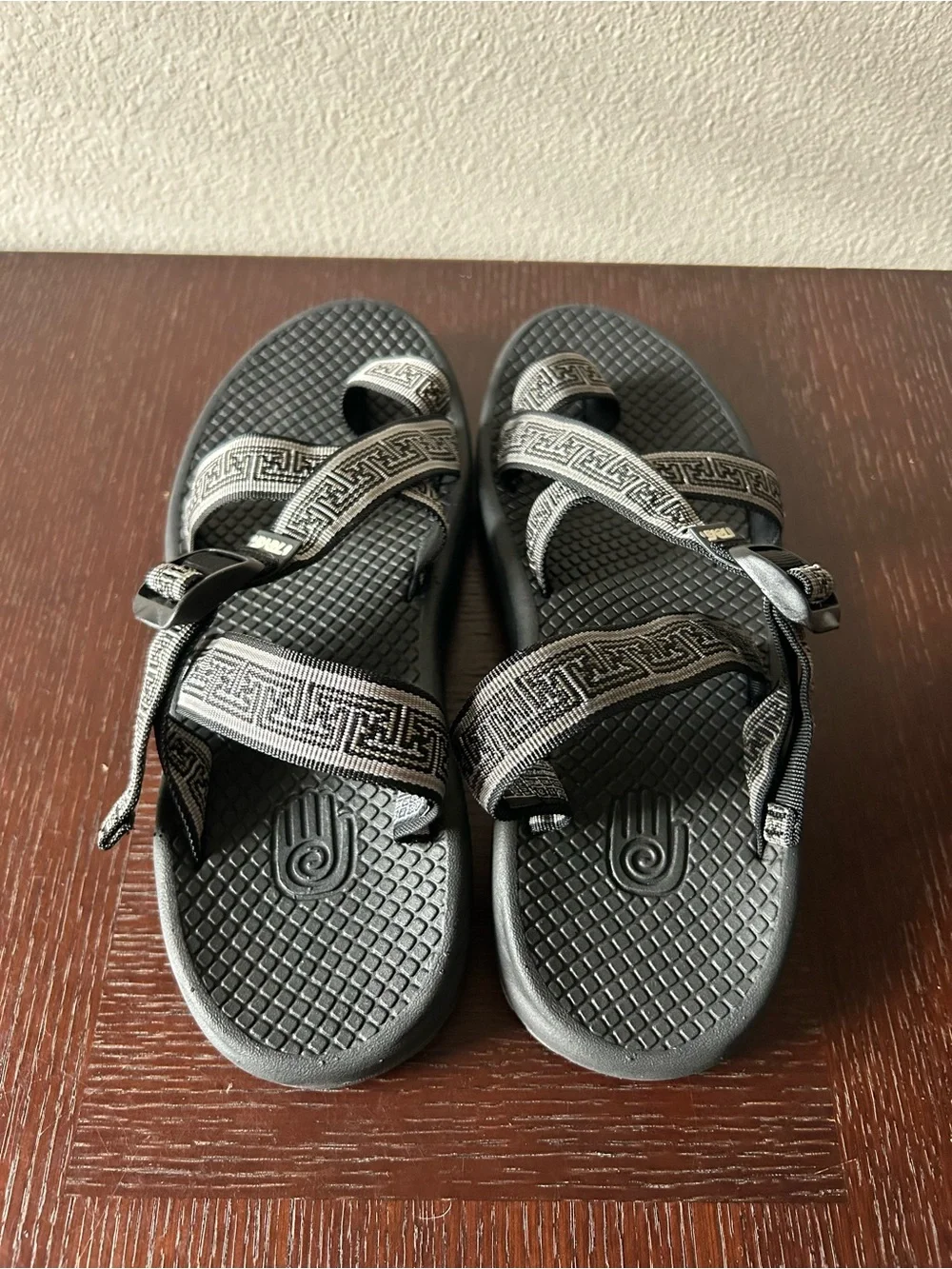Teva Mens Water River 6782 Aztec Print Toe Loop Hiking Beach Summer Sandals 12
